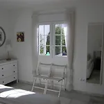 Вілла Fantastic Renovated Annex