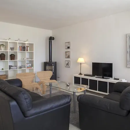 Fantastic Renovated Annex Villa