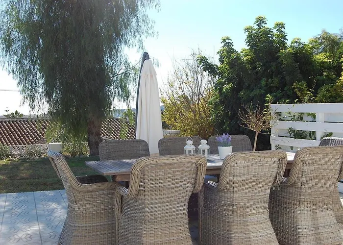 Fantastic Renovated Annex Villa *