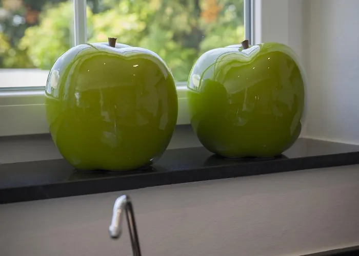 Fantastic Renovated Annex