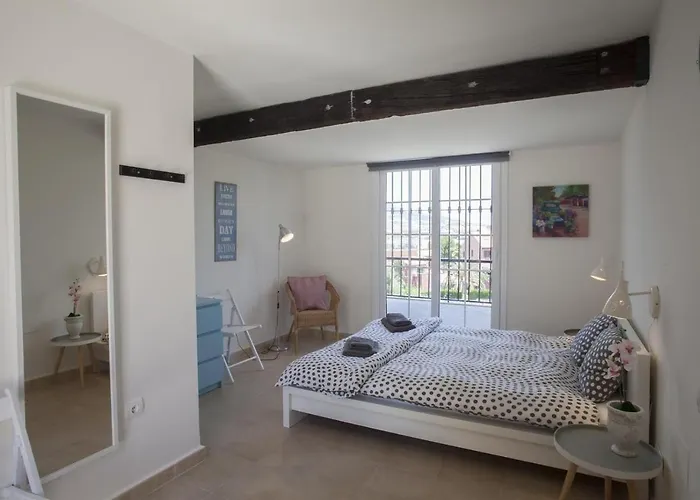 Villa Fantastic Renovated Annex