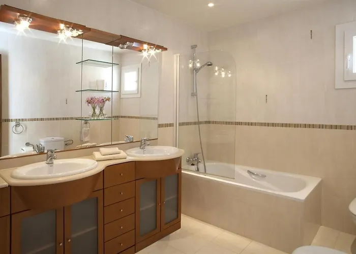 Fantastic Renovated Annex *