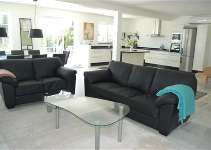 Fantastic Renovated Annex *