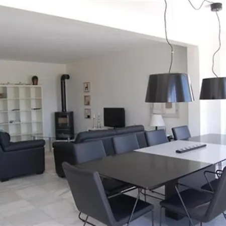 Fantastic Renovated Annex ヴィラ フエンヒロラ